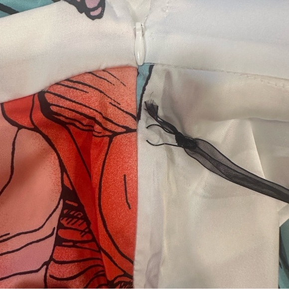 Milk & Honey Printed Pant Set Size Large White Red Halter Top Wide Leg Pants NEW - Picture 13 of 15